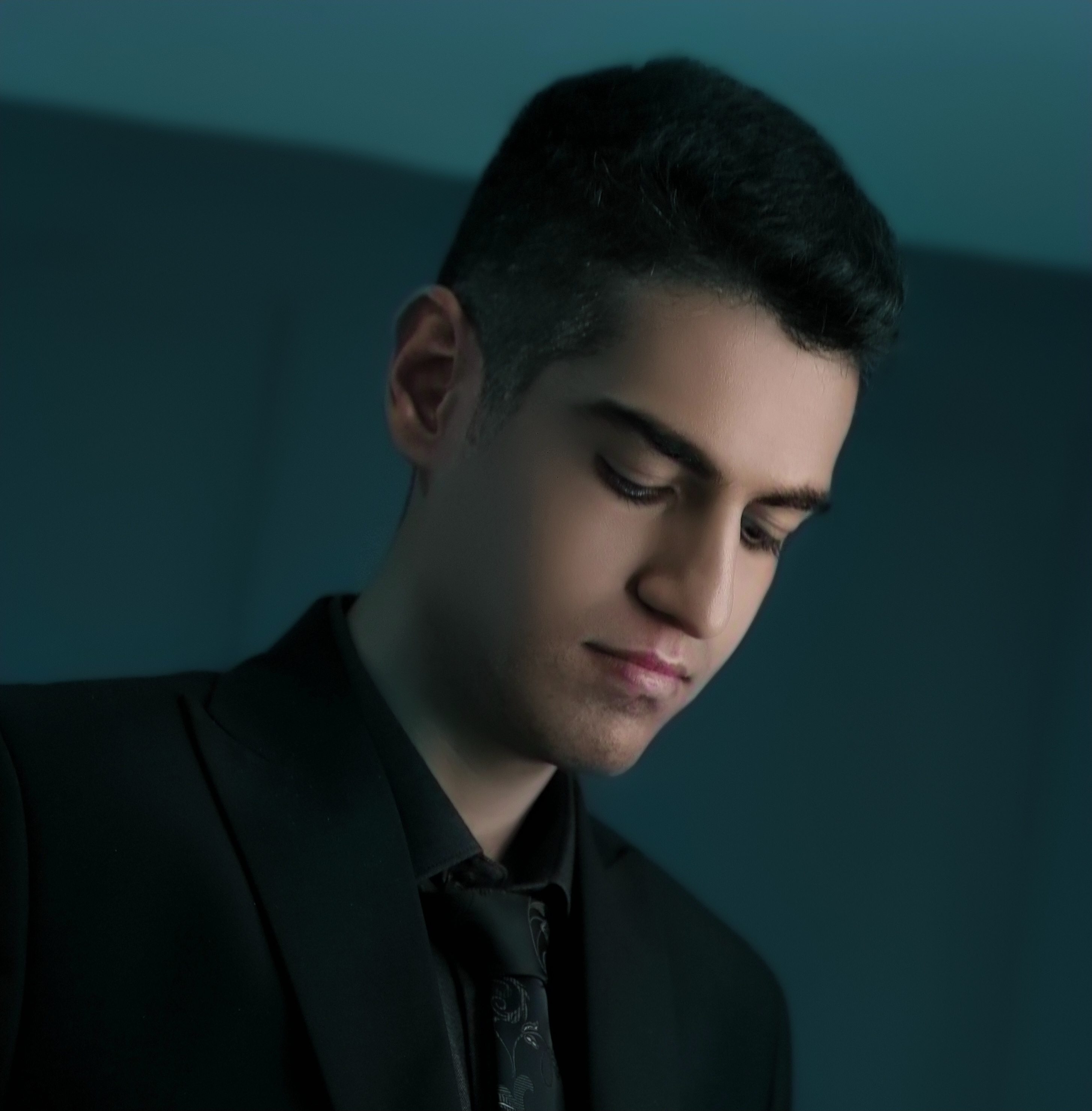 Amin Act artist profile image